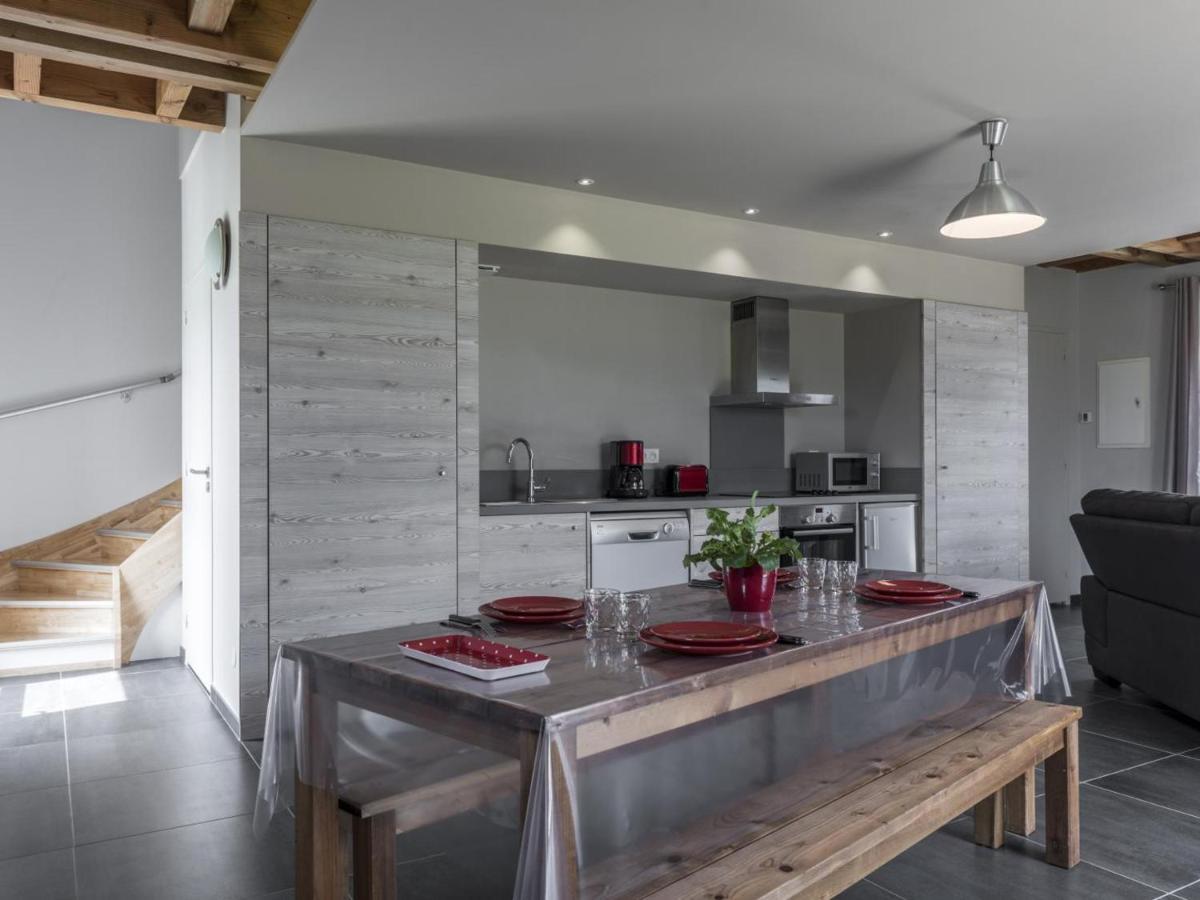 Gite Renove Avec Terrasse, Poele A Bois Et Wifi A Chapeau - Fr-1-489-79 エクステリア 写真