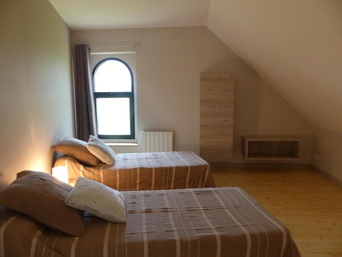 Gite Renove Avec Terrasse, Poele A Bois Et Wifi A Chapeau - Fr-1-489-79 エクステリア 写真